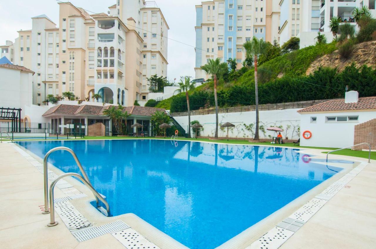 Puerto Deportivo Estepona Kültér fotó